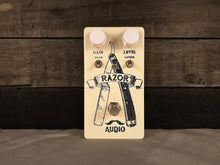 Load image into Gallery viewer, Razor: A Boost Pedal That Cuts